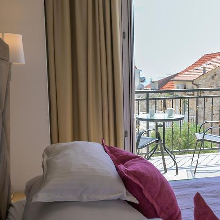 Hotel Fortuna Milna  Ngoại thất bức ảnh