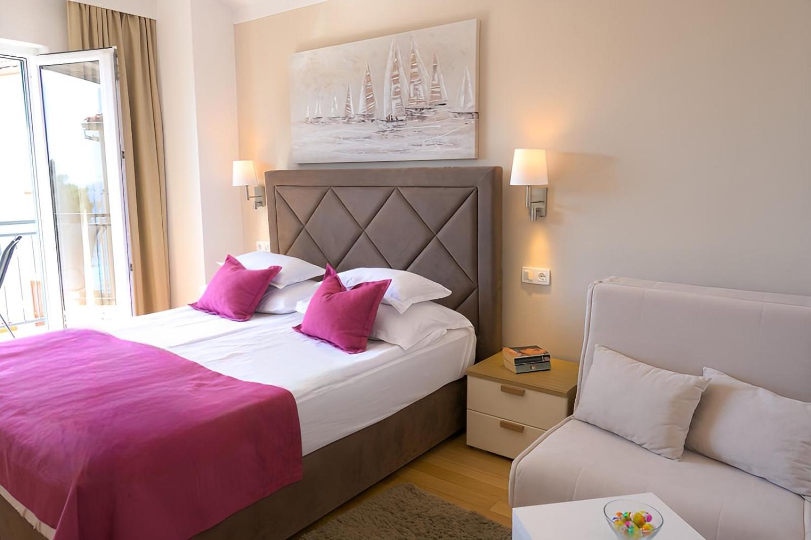 Hotel Fortuna Milna  Ngoại thất bức ảnh