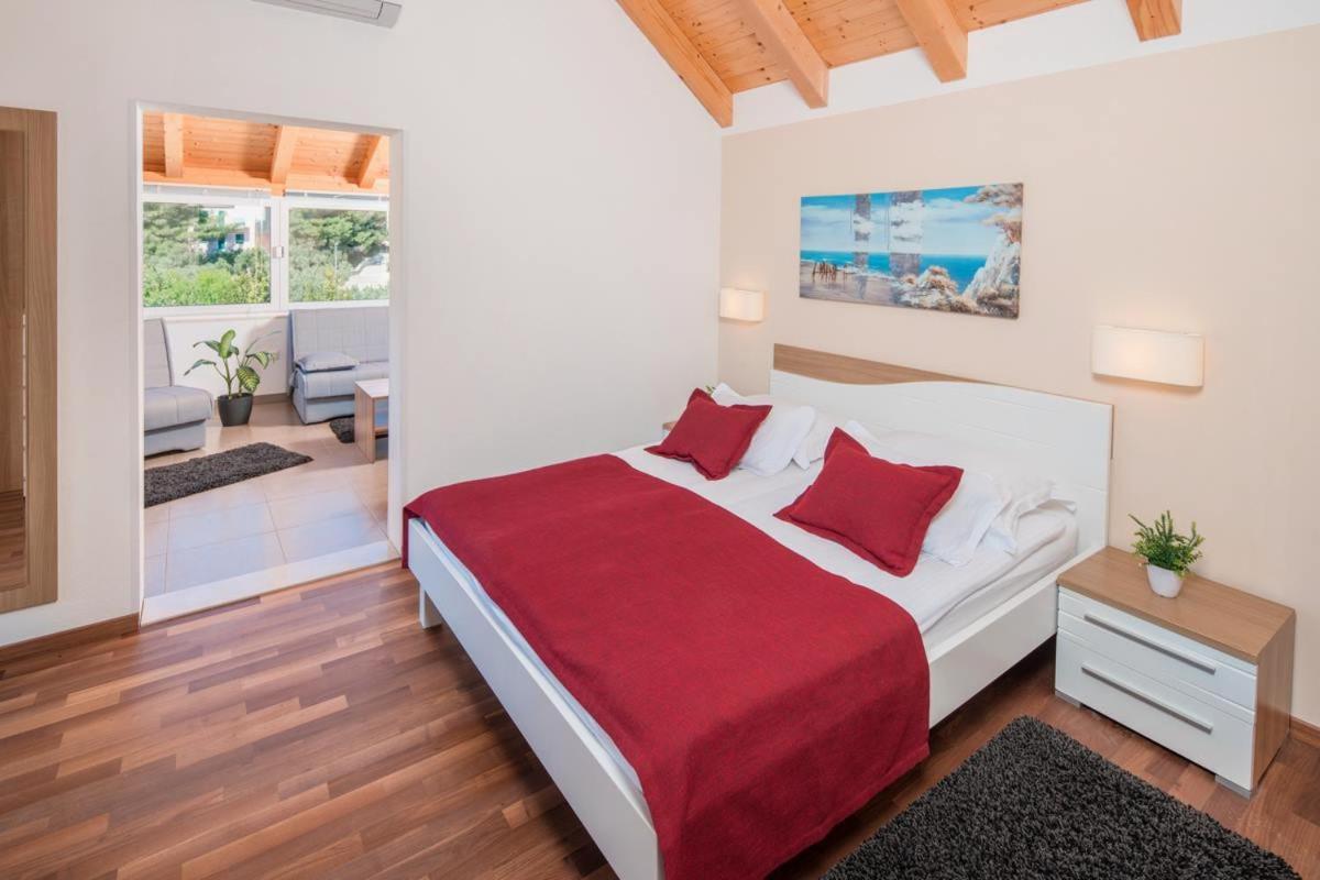Hotel Fortuna Milna  Ngoại thất bức ảnh